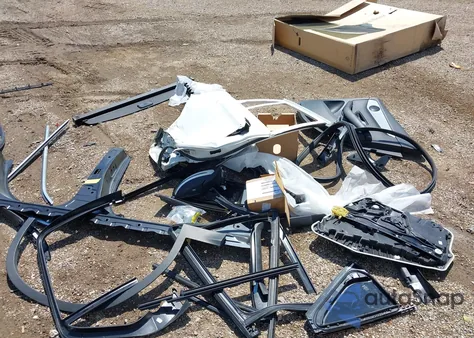 2020 Mercedes-Benz Glc 300 из США, поврежденный, VIN WDC0G8DB9LF674438